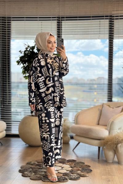 24TK487 Karışık Geometrik Desenli Takım Siyah