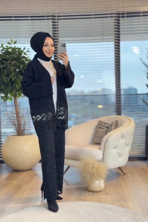 24W2050 Chaves Takım Siyah