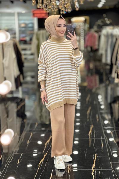 2558 Çizgili Triko Tunik Latte