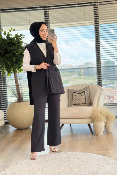 2597 Arka Pile Pelerin Detaylı Takım Siyah