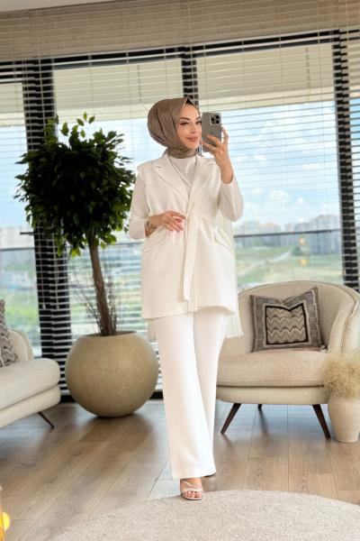 2597 Arka Pile Pelerin Detaylı Takım Ekru