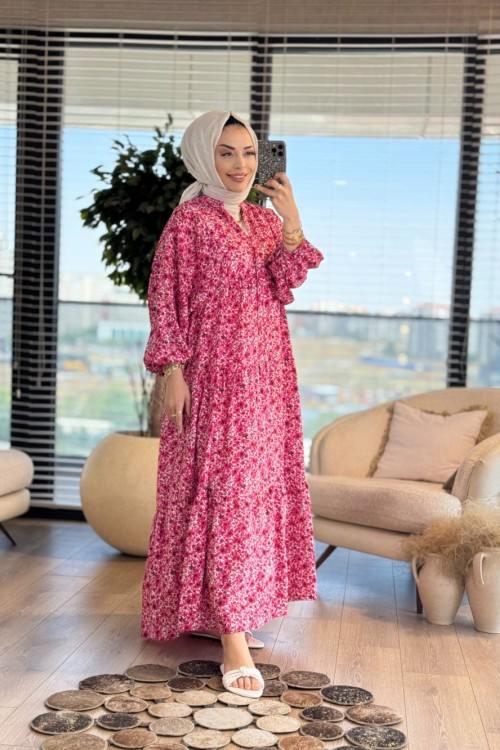25EL541 Küçük Çiçek Desenli V Yaka Düğmeli Elbise Kırmızı