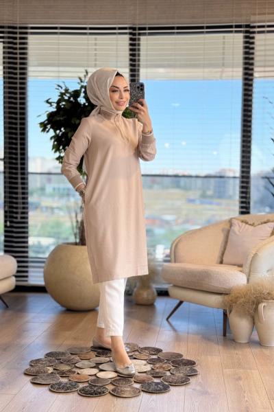 25YT433 Patı Fermuarlı Yaka Kol Ribanalı Tunik Bej