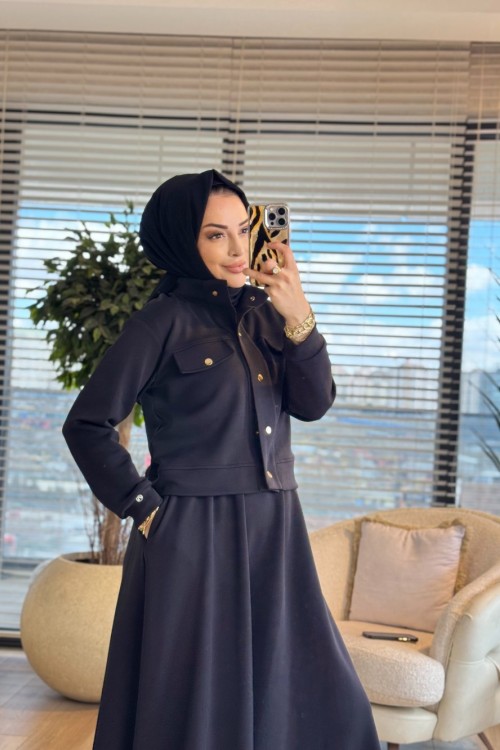 26YT604 Önü Gold Çıtçıtlı Etekli Takım Siyah