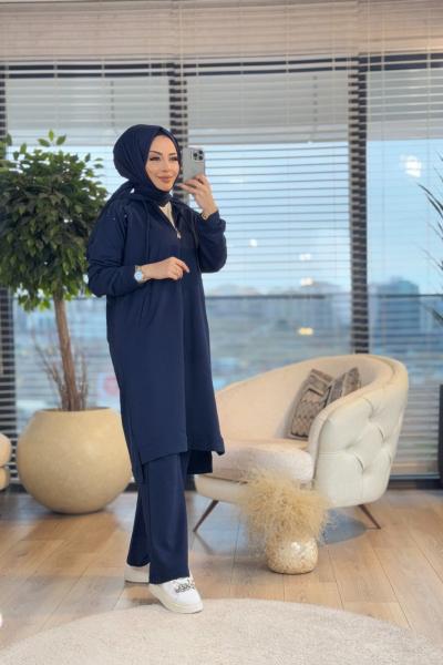 2763 Omuz İşlemeli Fermuarlı Takım Lacivert