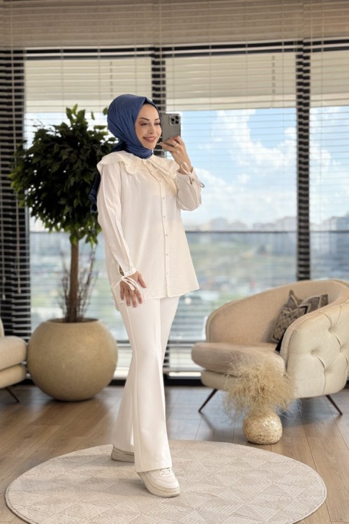 2798 Çift Yaka Dantelli Gömlek Ekru