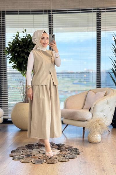 2928 Yeleği Bağcık Detaylı Etekli Takım Taş