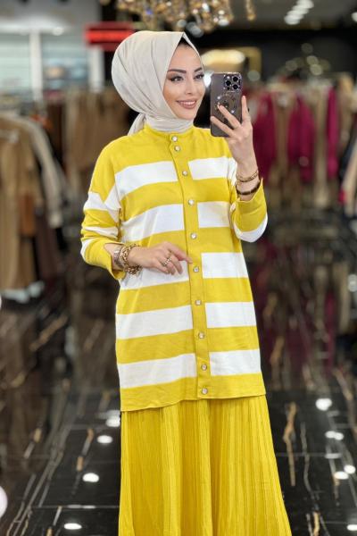 3022 Üst Çizgi Alt Bürümcük Etek Triko Takım Yağ Yeşili