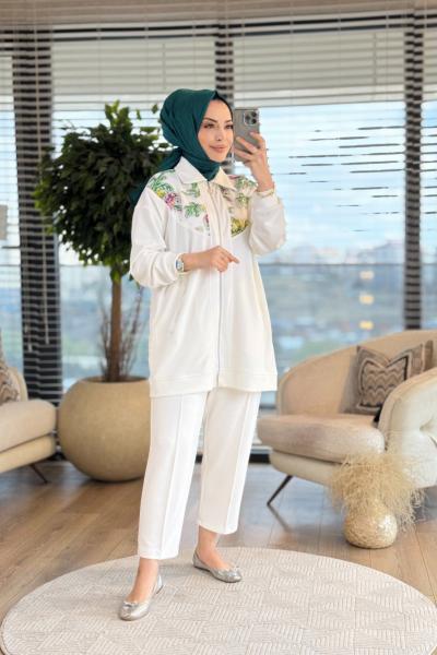 3031 Roba Desenli Fermuarlı Takım Ekru