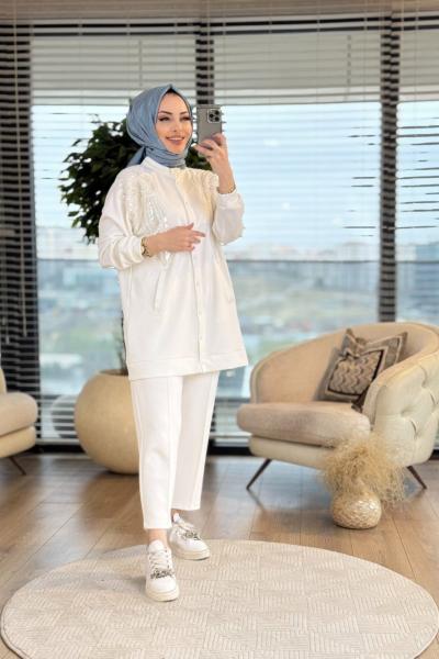 3033 Ön Boncuk İşli Çıtçıtlı Takım Ekru