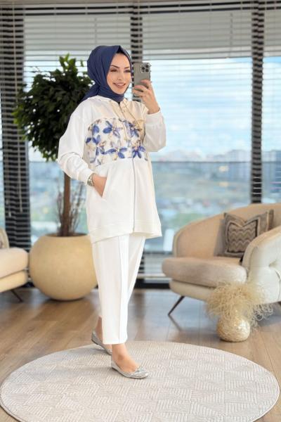 3034 Ortası Tül Çiçekli Fermuarlı Takım Ekru