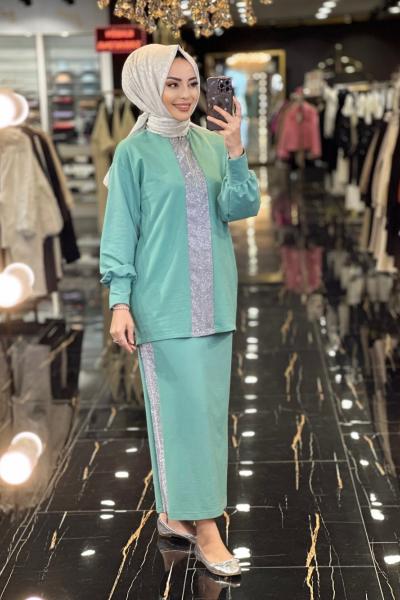 30459 Ön Boyuna Ve Etek Yanı Simli Takım Çağla