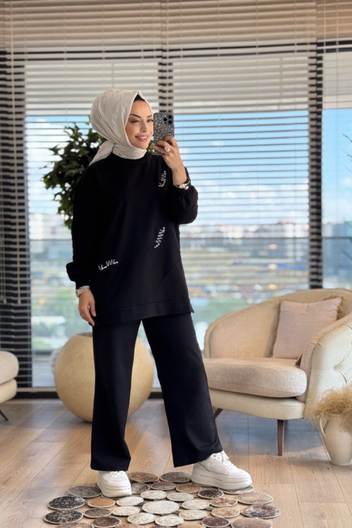 3046 Asimetrik Taş Detaylı Takım Siyah