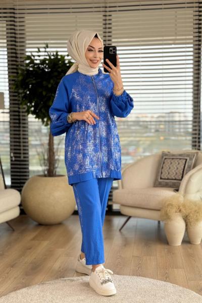 30805 Üstü Varak Baskı Fermuarlı Takım Saks