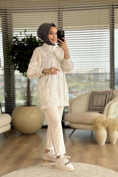 30805 Üstü Varak Baskı Fermuarlı Takım Ekru