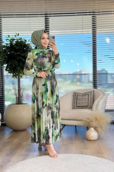 30838 Şifon Batik Desen Eteği Piliseli Elbise Benetton