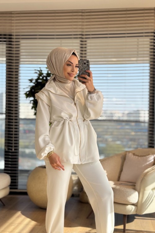 3151 Omuzları Fermuar Detaylı Takım Ekru