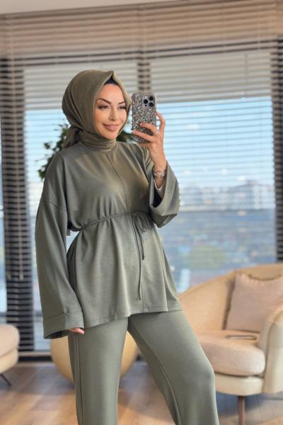 3179 Dikiş Ve Yırtmaç Detaylı Takım Haki