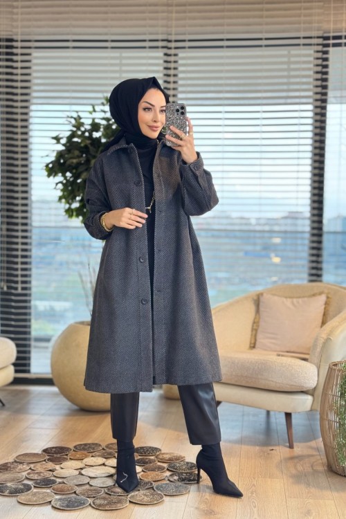 33380 Balıksırtı Önden Düğmeli Kaşe Kaban Siyah
