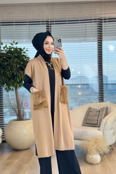 3382 Cebi Kürklü Triko Yelek Latte