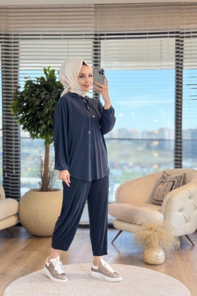 34831 Konik Pantolonlu Kapşonlu Takım Siyah