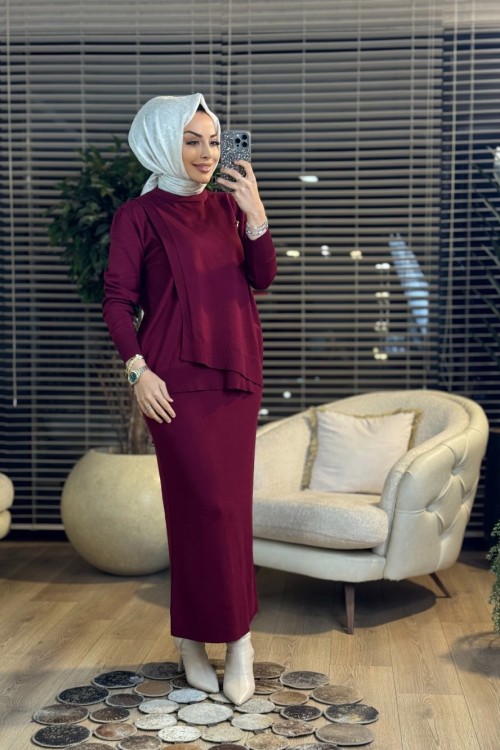 3561 Ön Parçalı Broşlu Triko Etekli Takım Bordo