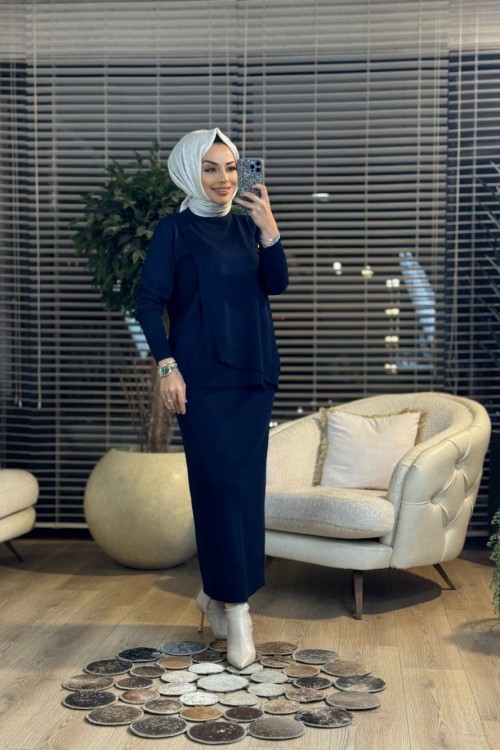 3561 Ön Parçalı Broşlu Triko Etekli Takım Lacivert