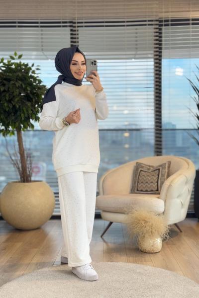 3919 İki İplik Ön Ve Pantolonu Serpme Taşlı Takım Ekru