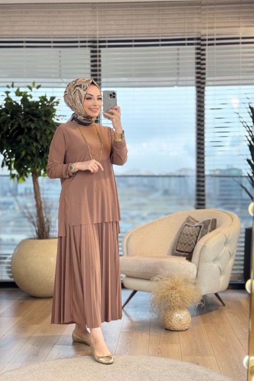 4125 Sandy Piliseli Etekli Takım Latte