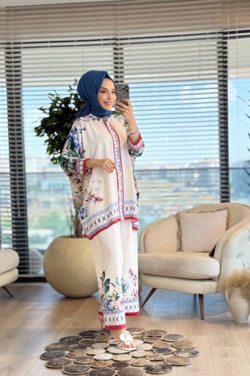 42100 Çiçek Desenli Takım Ekru