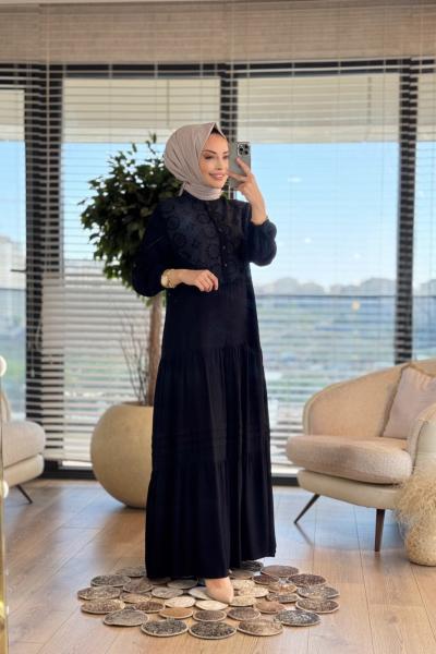 438 Fistolu Püskül Nervürlü Pat Düğmeli Elbise Siyah