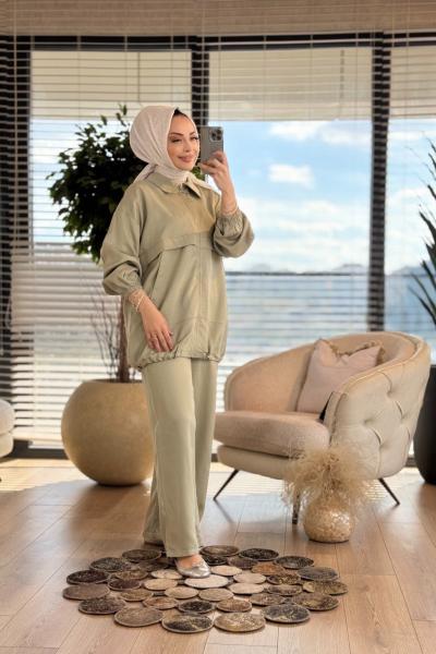 4399 Ön Parça Detaylı Fermuarlı Takım Çağla