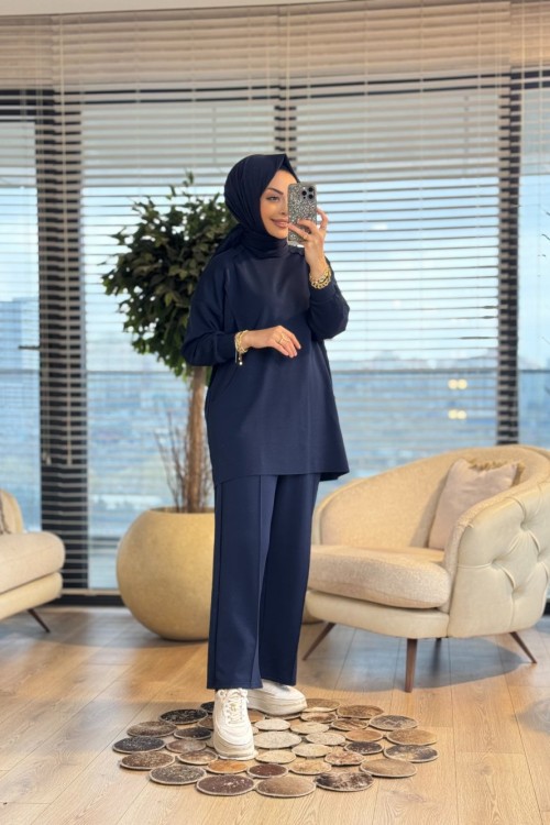 4401 Ecrin Takım Lacivert