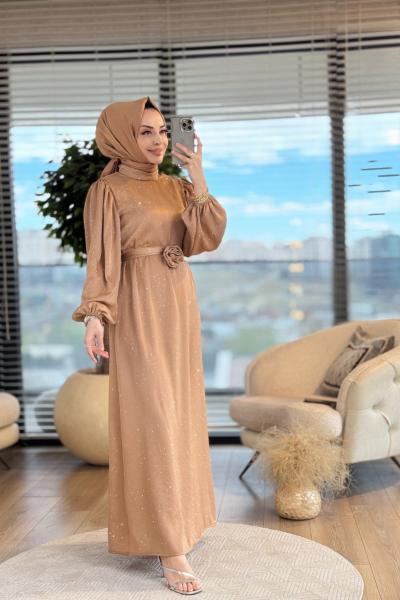 5058 Üstü Serpme Taş Baskılı Elbise Latte