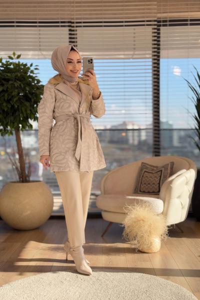 5275 Üst Baskılı Yaka Derili Hırka Bej
