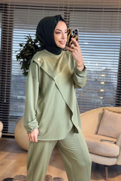 5352 Düğme Detaylı Takım Çağla