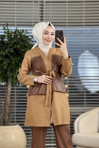 5519 Önü Deri Püskül Detaylı Hırka Camel