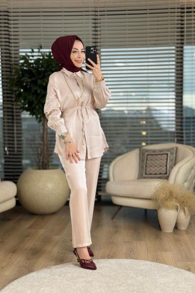 6104 Parlak Kumaş Takım Bej