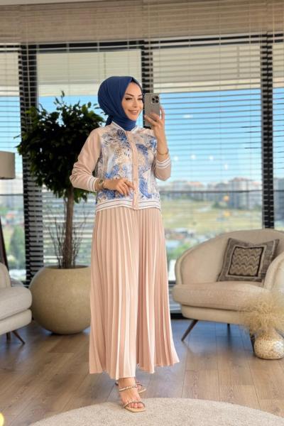 6200 Üstü Zigzag Desenli Takım Bej