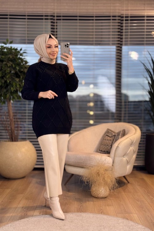 7054 Ön Baklava İçi İnci İşli Triko Tunik Siyah