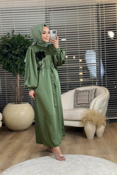 7122 Fayetta Aksesuarlı Saten Elbise Yeşil