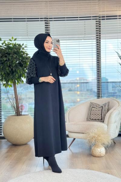 7232 Kol Şifon Üstü Kadife Ve Taşlı Elbise Siyah Pullu