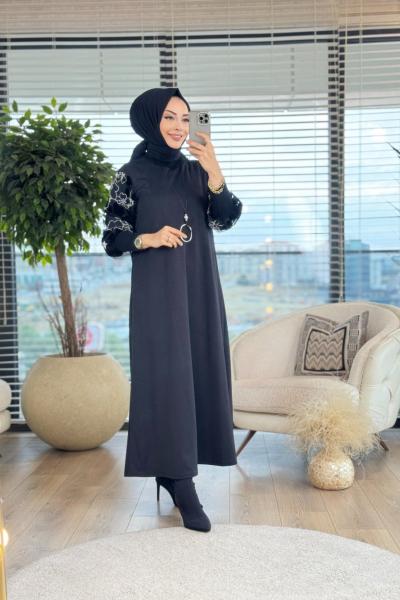 7232 Kol Şifon Üstü Kadife Ve Taşlı Elbise Siyah Kadife