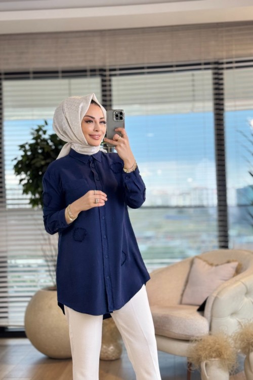7259 Serpme Yelpaze Nakışlı Tencel Gömlek Lacivert