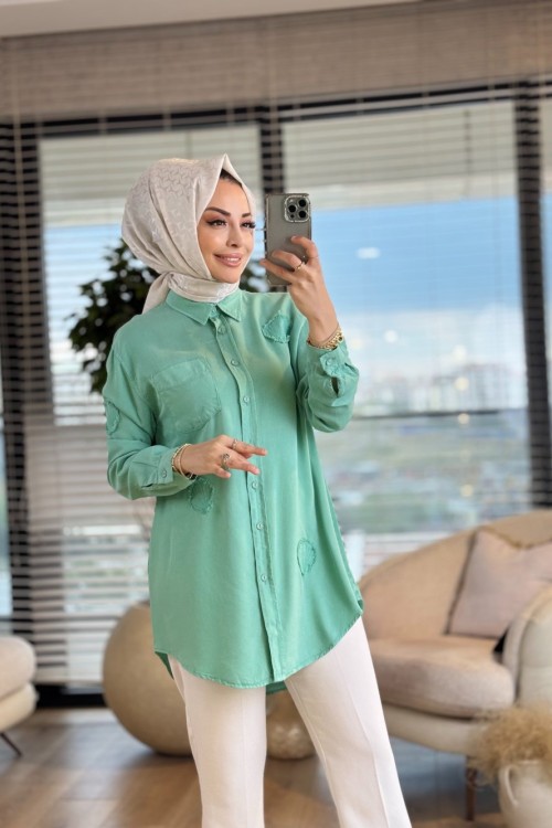 7259 Serpme Yelpaze Nakışlı Tencel Gömlek Yeşil