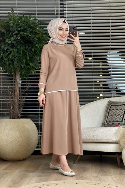 8134 Yaka Ve Etek Ucu Biyeli Etekli Takım Camel