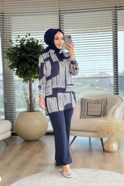 8147 Şifon Üstü Karışık Çizgi Desen Takım Lacivert