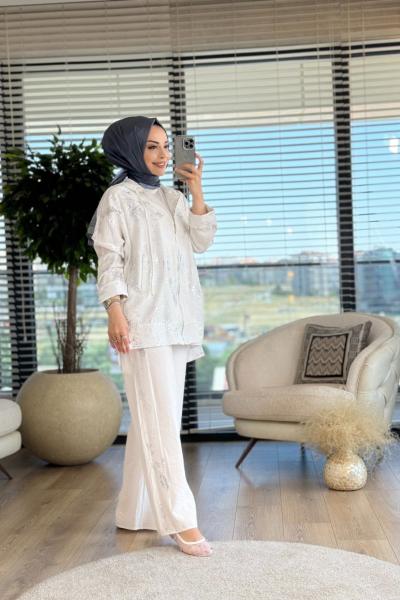 8409 Üst Varak Baskılı Kapşonlu Takım Ekru