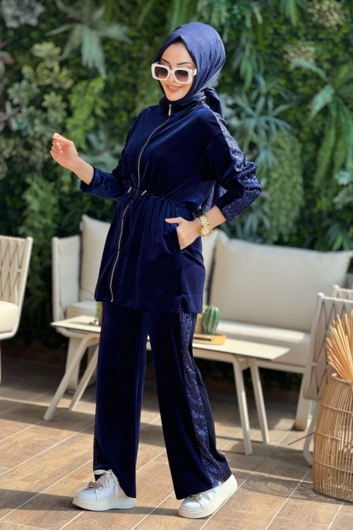 8435 Kadife Omuz Ve Kolu Pul Detay Takım Lacivert