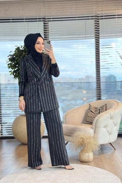 8492 Boyuna Taş Baskılı Saten Takım Siyah